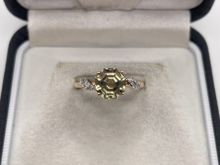 14ct gold quartz and diamond ring Online Hot Sale