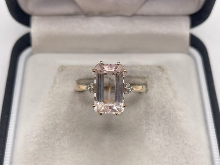 14ct gold morganite and diamond ring Supply