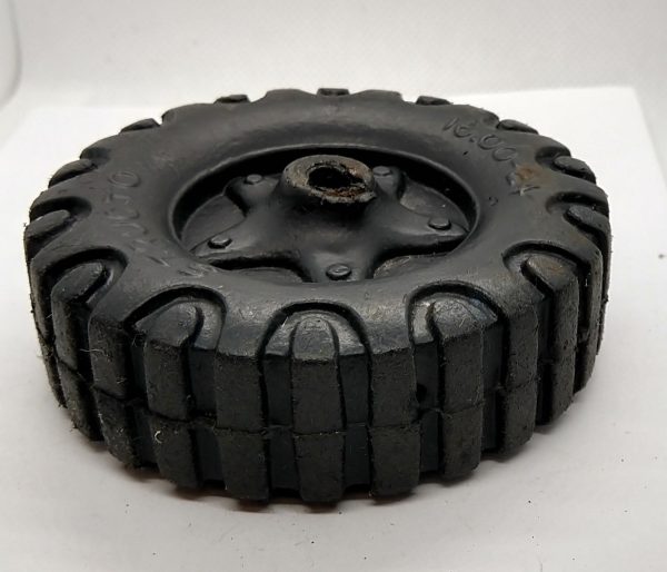 Structo Original 3-1 2  hollow black wheels only three plus one axle Sale